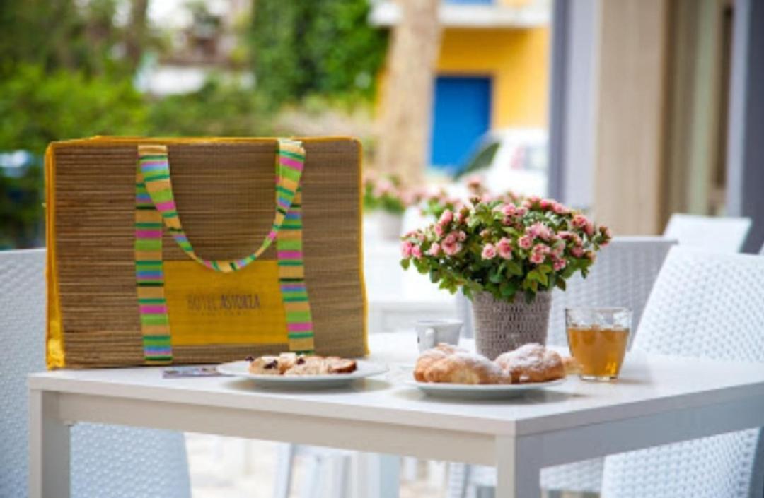 Hotel Astoria Riccione Luaran gambar